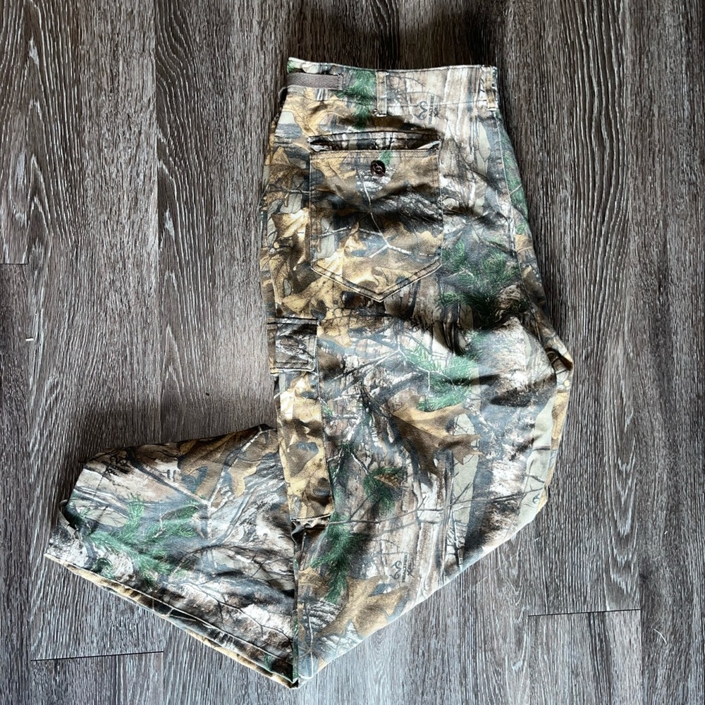 Cabelas camouflage cargo pants